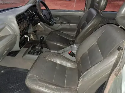 Picture of Isuzu KB280DTLX 2002