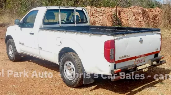 Picture of Nissan Navara 2012