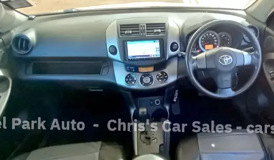 Picture of Toyota Rav4 2010