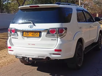 Picture of Toyota Fortuner 2015