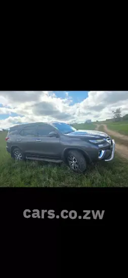 Picture of Toyota Fortuner 2018