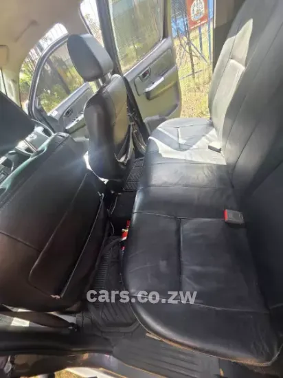 Picture of Toyota Hilux D4D Legend 45 4x4