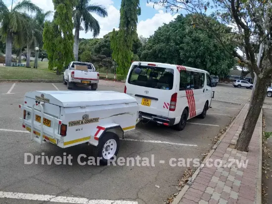 Picture of Toyota Hiace 10 seater (baby quantum)