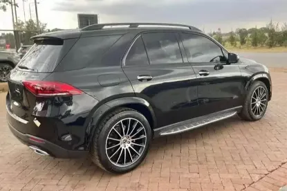 Picture of Mercedes Benz GLE 2024