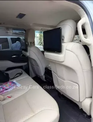 Picture of Toyota Land Cruiser 2025
