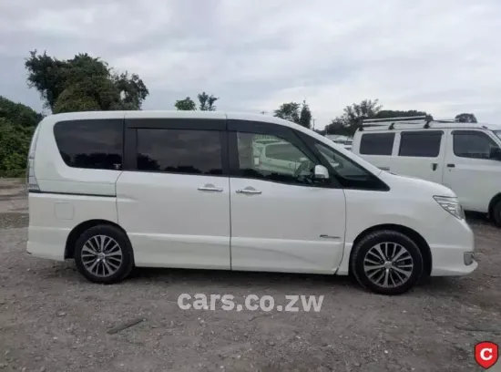 Picture of Nissan Serena 2016