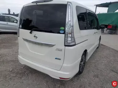 Picture of Nissan Serena 2016