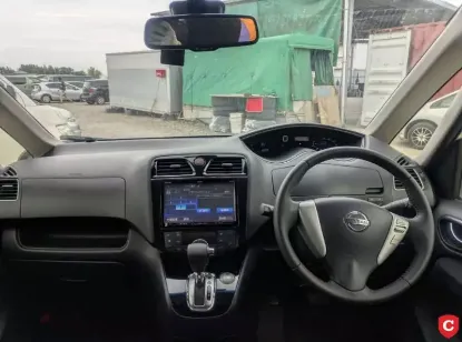 Picture of Nissan Serena 2016