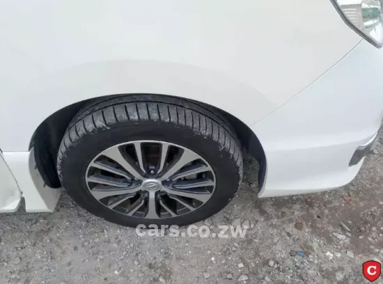 Picture of Nissan Serena 2016
