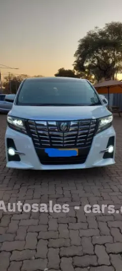 Picture of Toyota Alphard G 2016