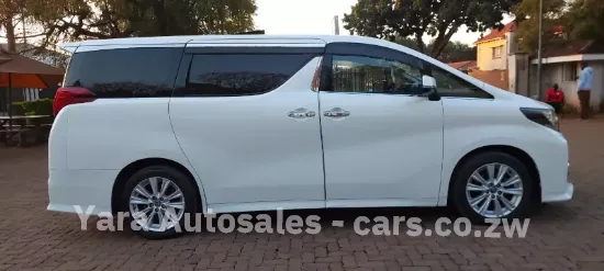Picture of Toyota Alphard G 2016