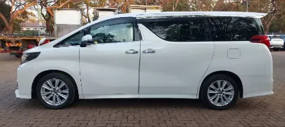 Picture of Toyota Alphard G 2016