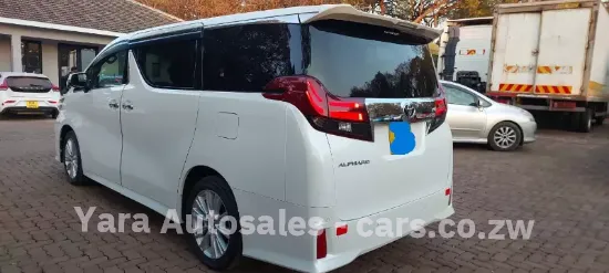 Picture of Toyota Alphard G 2016