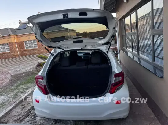 Picture of Toyota Vitz F 2016