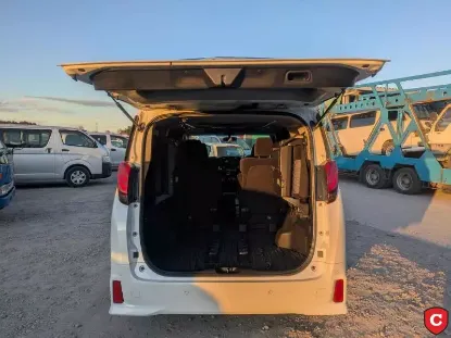Picture of Toyota Alphard S 2016