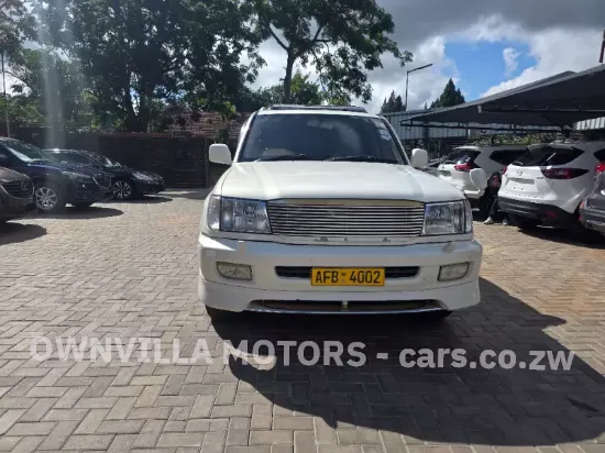 Picture of Toyota Land Cruiser 2004