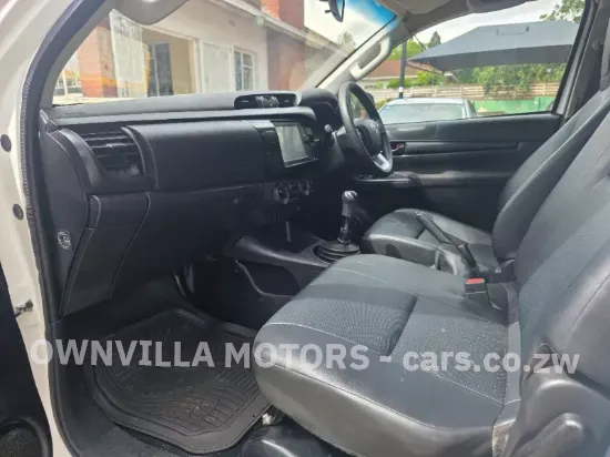 Picture of Toyota Hilux 2023