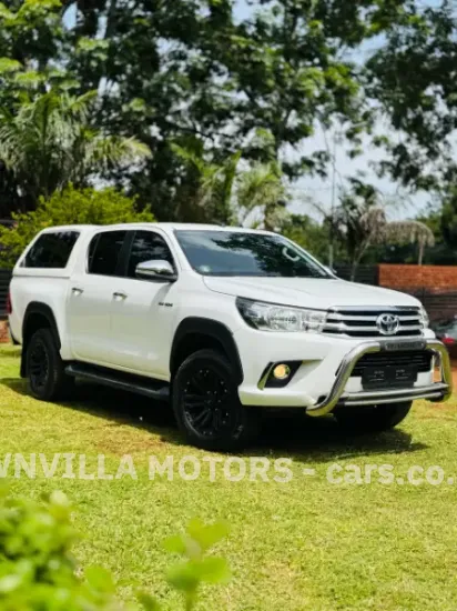 Picture of Toyota Hilux 2017