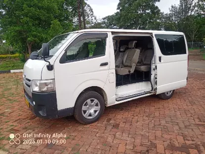 Picture of Toyota Hiace 10 seater (baby quantum) $100