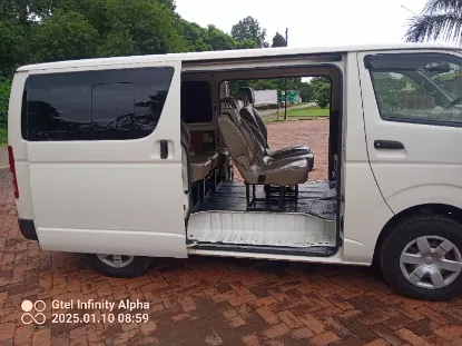 Picture of Toyota Hiace 10 seater (baby quantum) $100