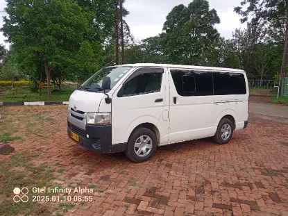 Picture of Toyota Hiace 10 seater (baby quantum) $100