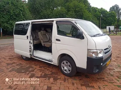 Picture of Toyota Hiace 10 seater (baby quantum) $100