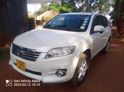 Picture of Toyota Vanguard $80 per day