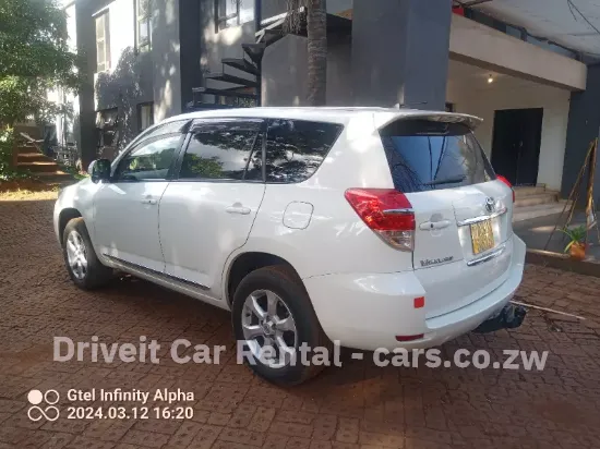 Picture of Toyota Vanguard $80 per day