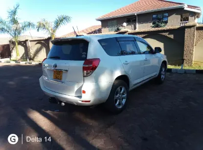 Picture of Toyota Vanguard $80/day plus$300 refundable deposit