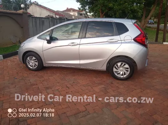 Picture of HONDA Fit $50/DAY