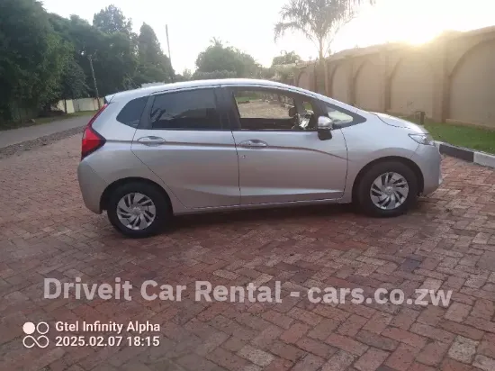 Picture of HONDA Fit $50/DAY