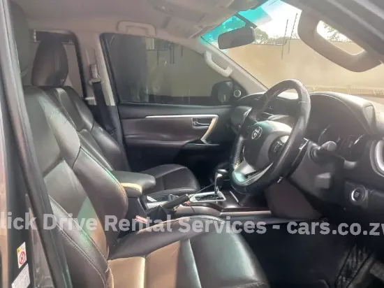 Picture of Nissan Xtrail (Mid SUVs) .