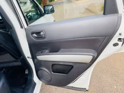 Picture of Nissan Xtrail (Mid SUVs) .