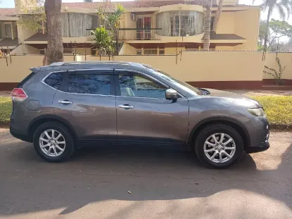Picture of Nissan Xtrail (Mid SUVs) .