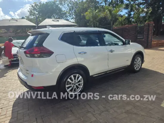 Picture of Nissan X-Trail 2021