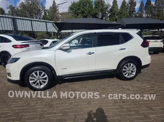 Picture of Nissan X-Trail 2021