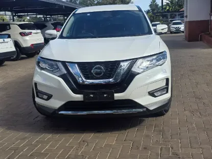 Picture of Nissan X-Trail 2021