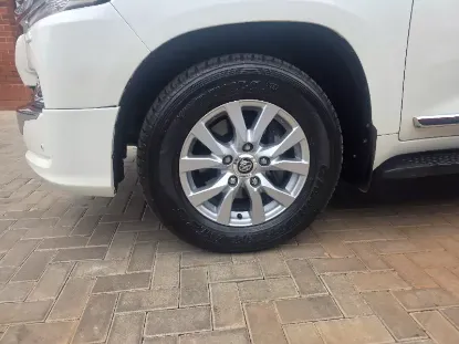 Picture of Toyota Land Cruiser 2019
