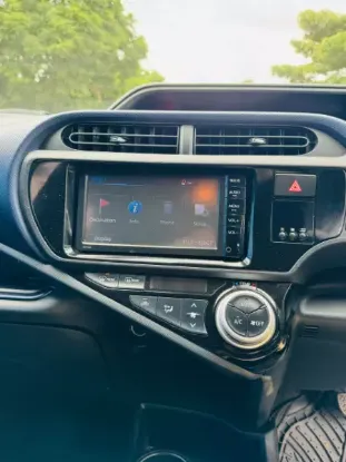 Picture of Toyota Aqua 2015