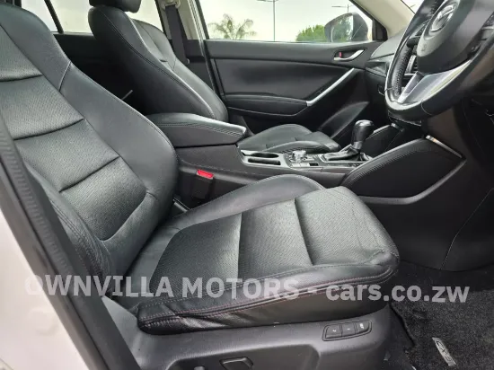 Picture of Mazda CX-5 2016