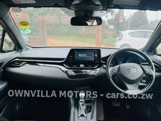 Picture of Toyota C-HR 2018