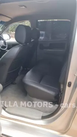 Picture of Toyota Hilux 2010