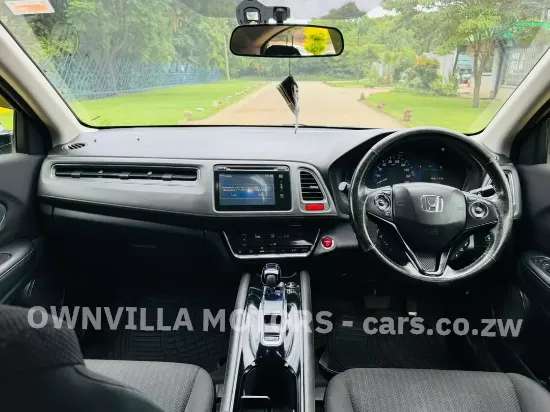 Picture of Honda Vezel 2015