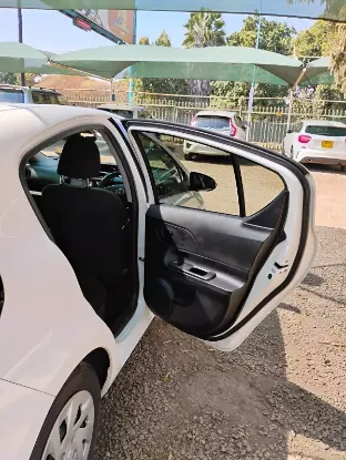 Picture of Toyota Aqua Hybrid 2018