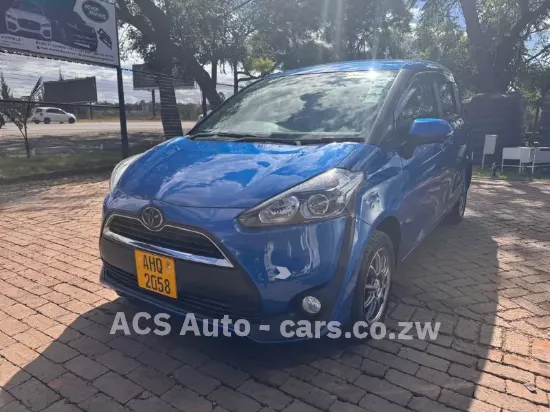Picture of Toyota Sienta 2017