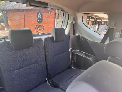 Picture of Toyota Sienta 2017