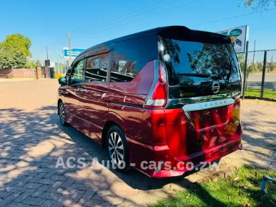 Picture of Nissan Serena 2016