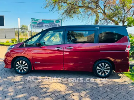 Picture of Nissan Serena 2016