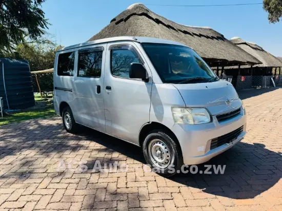 Picture of Toyota Townace 2017