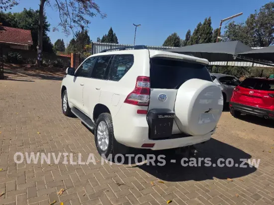Picture of Toyota Prado 2017